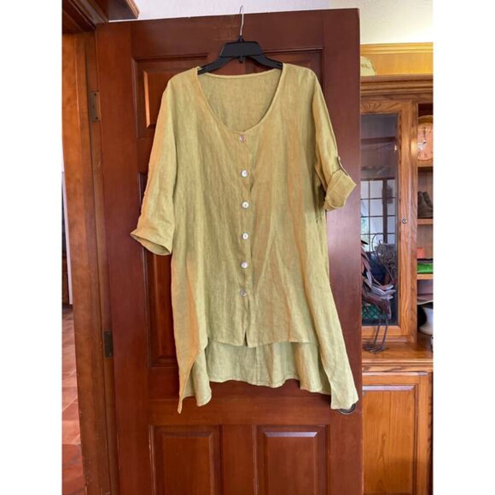 BACI LINEN asymmetrical, bottom, convertible sleeve button down jacket